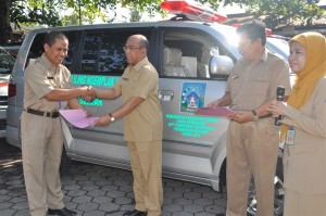 Penyerahan Ambulan