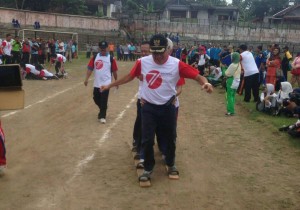 Bupati Sleman bakiak
